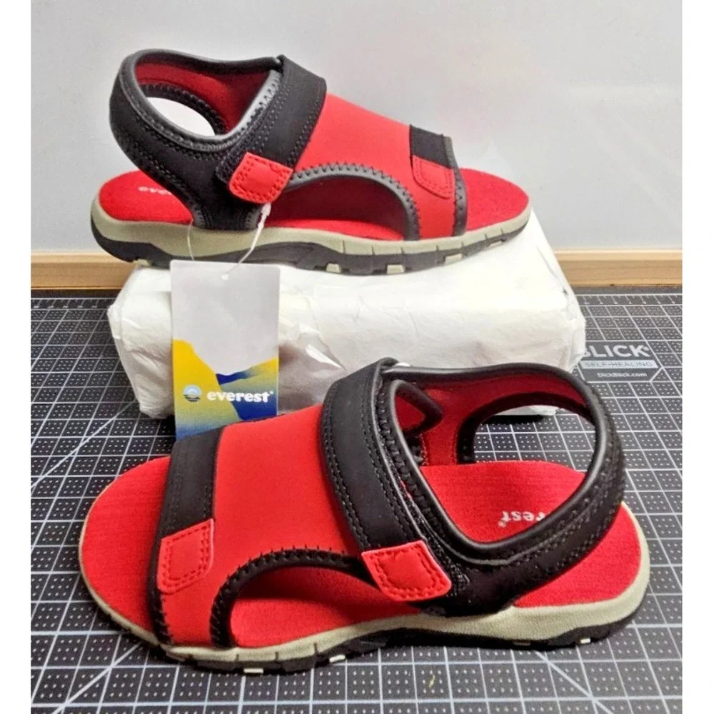 EVEREST Youth big kid Sz 3 textile upper sandals‎ red black cushioned